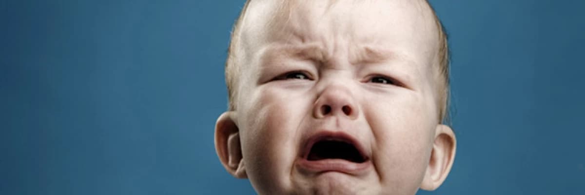 Uşaqların kimyavi məhlulların içilməsi. Turşu və qələvi məhlullarının içilməsi.