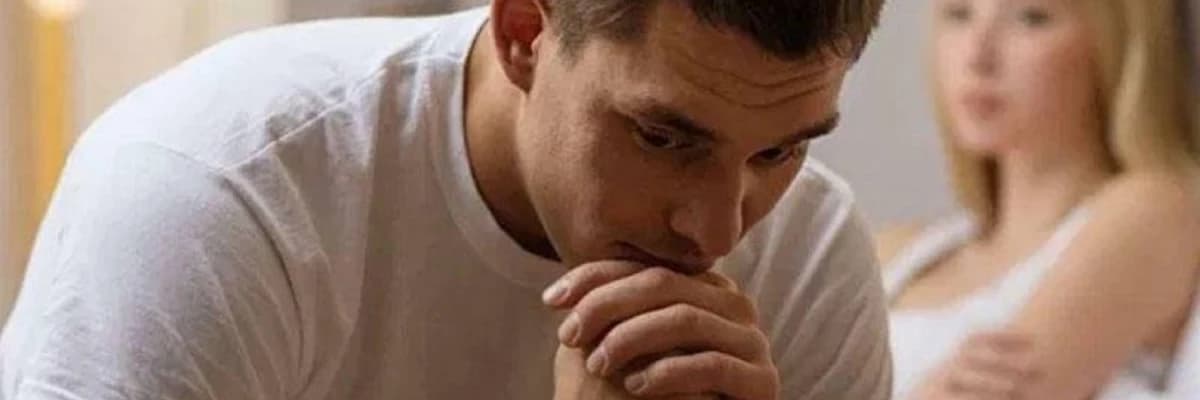 Kişilərdə Sonsuzluq: Səbəbləri, Simptomları və Müalicə Yolları