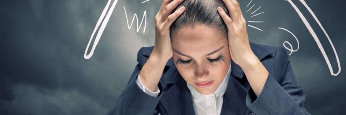 Güclü səbəbsiz həyəcan, psixozlar və ruhi pozuntuların digər halları