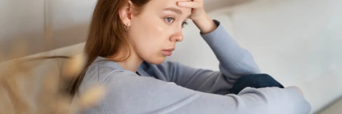 Katatoniya Nədir? Simptomlar və Səbəbləri