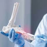 Ortopedik və Travmatoloji xəstəliklərin müasir metodlarla müayinəsi və müalicəsi