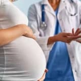 Yüksək riskli hamiləliklər nədir və niyə baş verir?