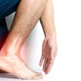 Ayaq Xəstəliklərinin Cərrahi Müalicəsi: Hərəkət Azadlığının Qaytarılması Yolunda