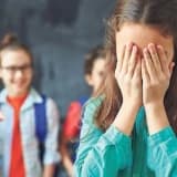 Həmyaşıd Zorakılığı (Bullinq) Nədir ? Qarşısını Necə Almaq Olar?