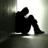 Depressiya: səbəbləri, simptomları və müalicə üsulları