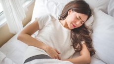 Menstruasiya ağrısı: səbəbləri və müalicəsi