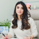 Uzman Doktor İnci Süleymanova