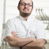  Uzm. Ehsan Hefzollesan
